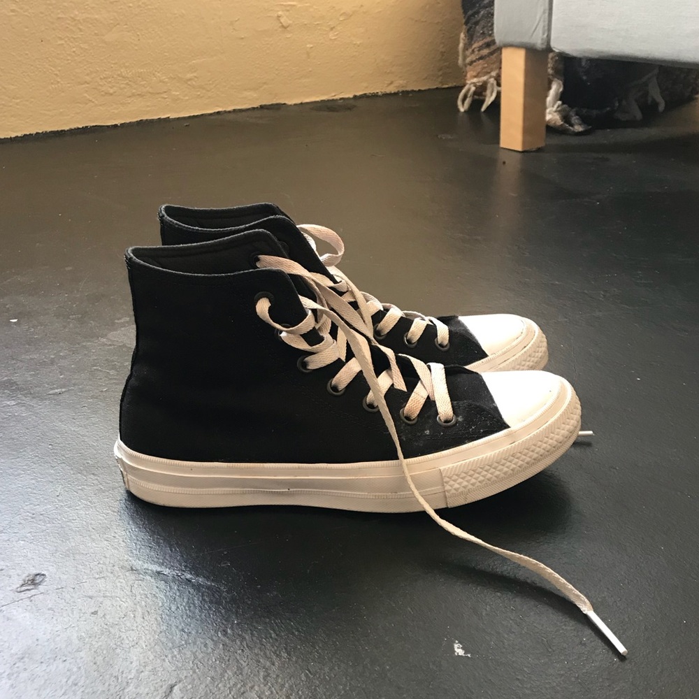 Converse 2, Black Hightop